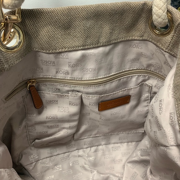 Michael Kors Bag - Picture 6 of 6